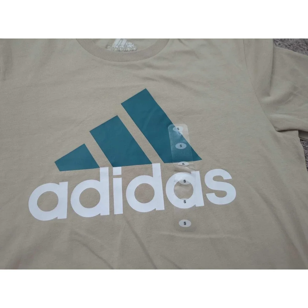 Adidas T Shirt Mens Small‎ Beige Short Sleeve Logo Multi Sport Athletic NWT